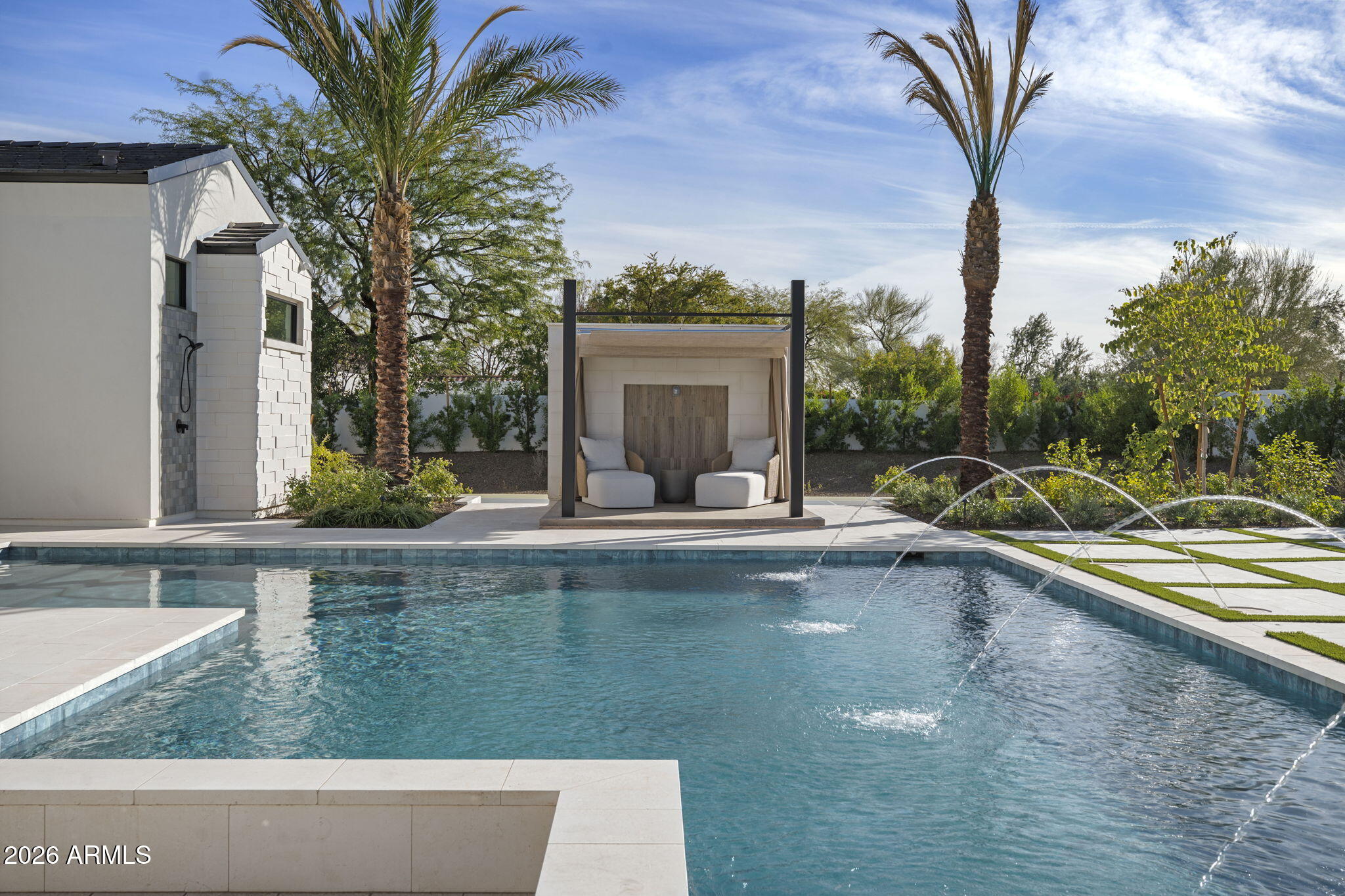 4534 E PEBBLE RIDGE Road