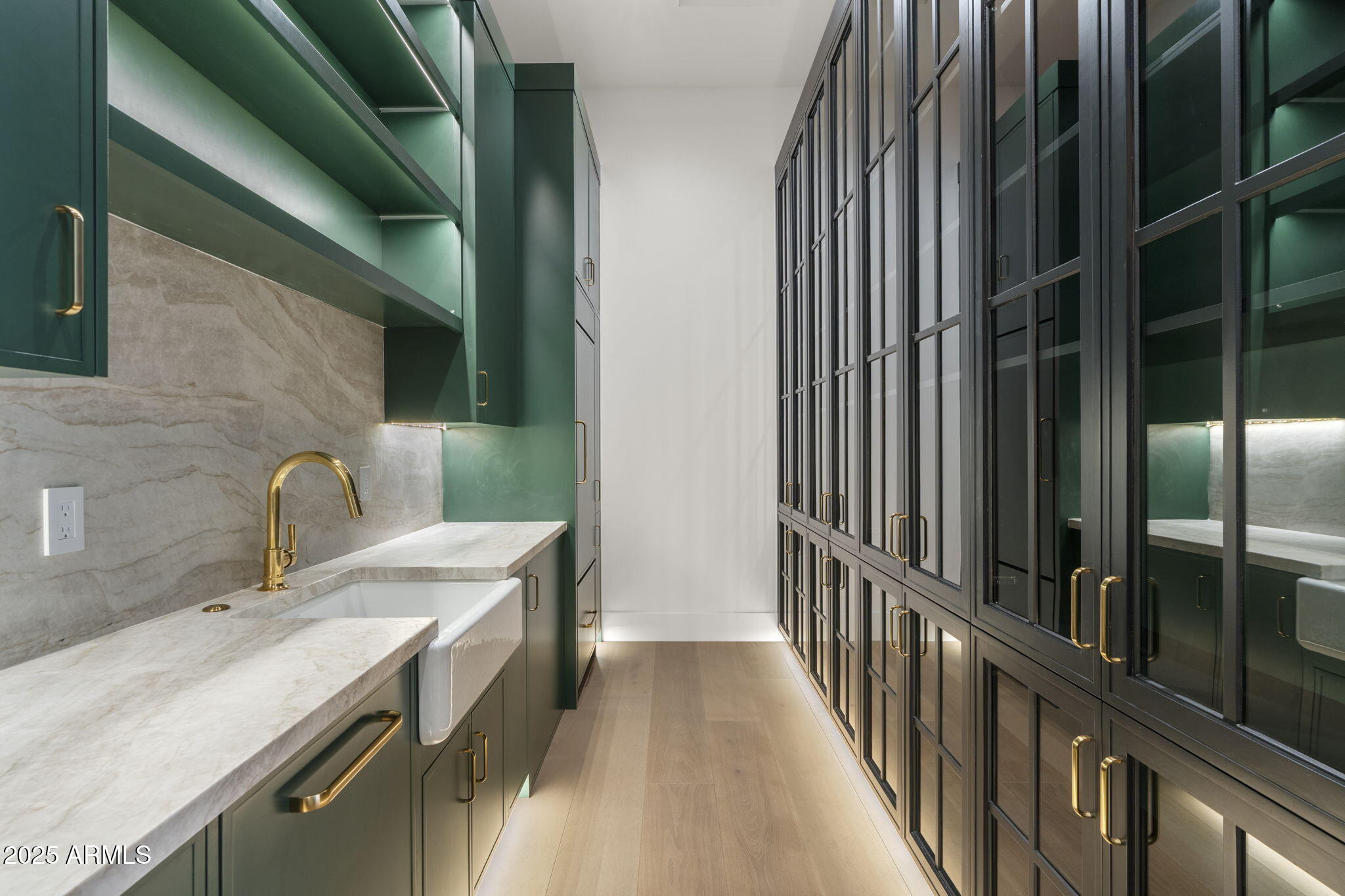 4534 E PEBBLE RIDGE Road