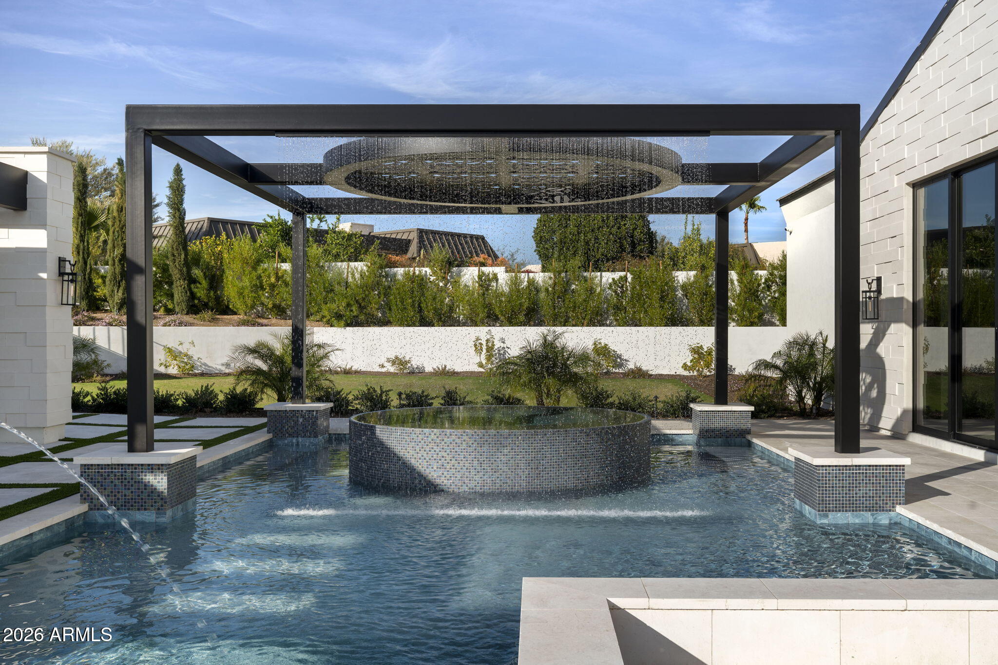 4534 E PEBBLE RIDGE Road