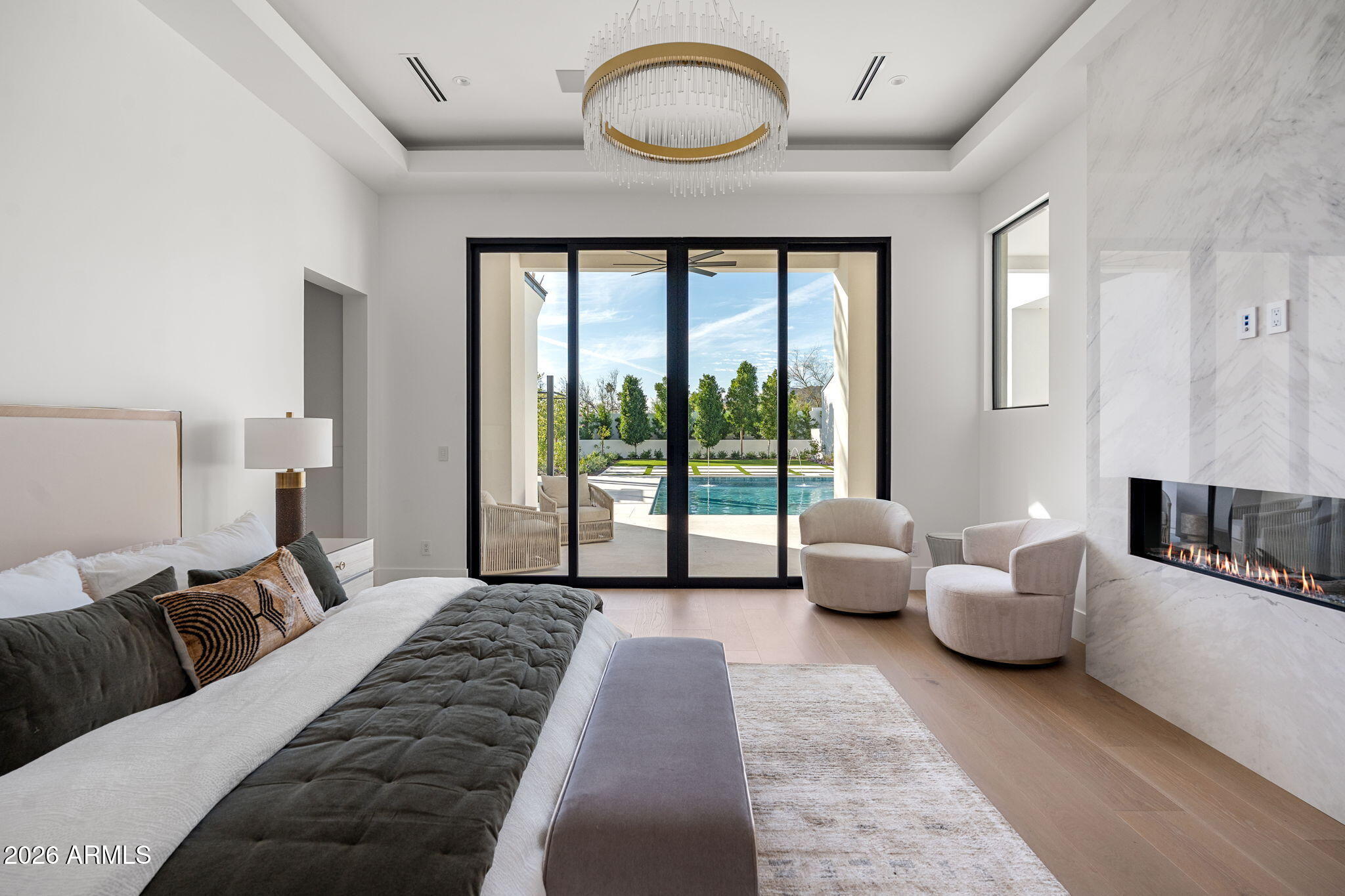 4534 E PEBBLE RIDGE Road