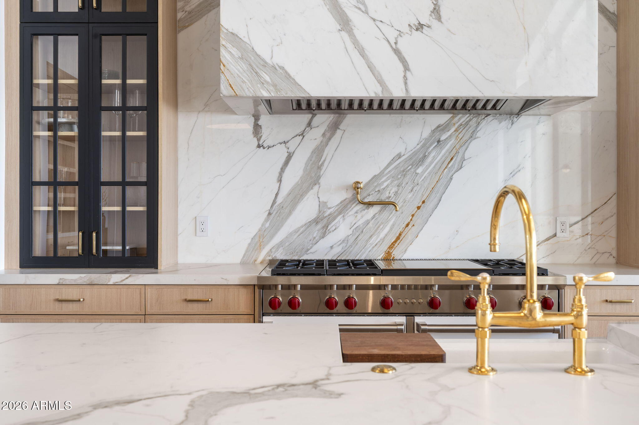 4534 E PEBBLE RIDGE Road