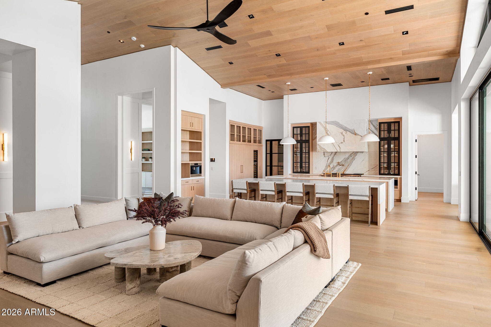 4534 E PEBBLE RIDGE Road