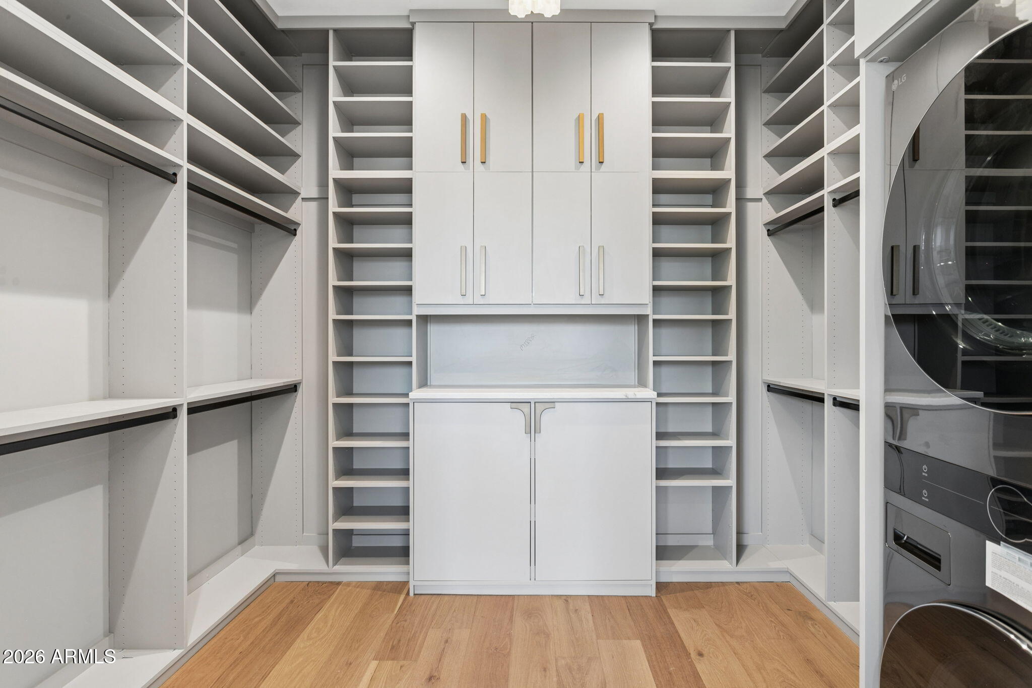 5935 E CALLE TUBERIA