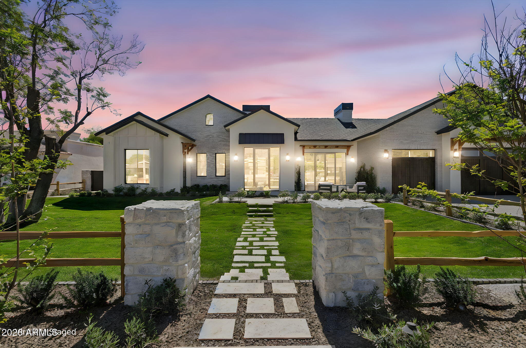 5935 E CALLE TUBERIA