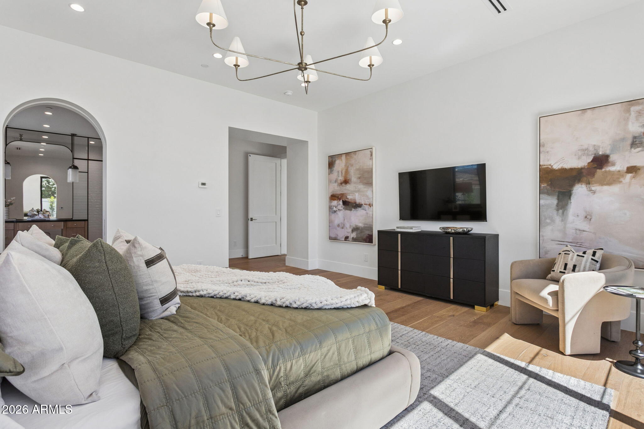 5935 E CALLE TUBERIA