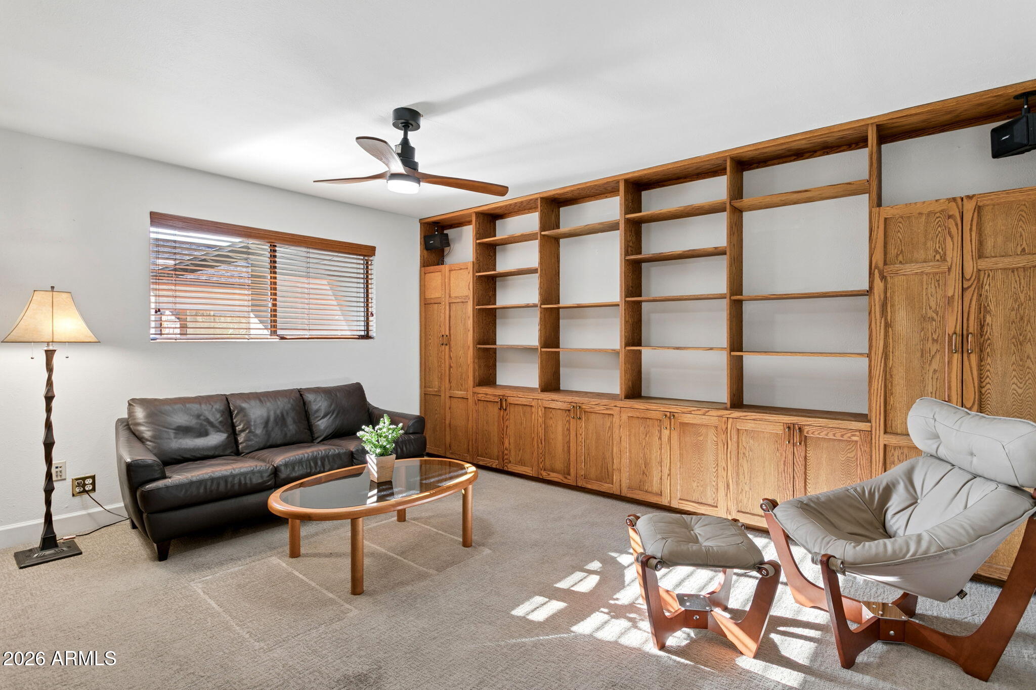 2140 E SOLANO Drive