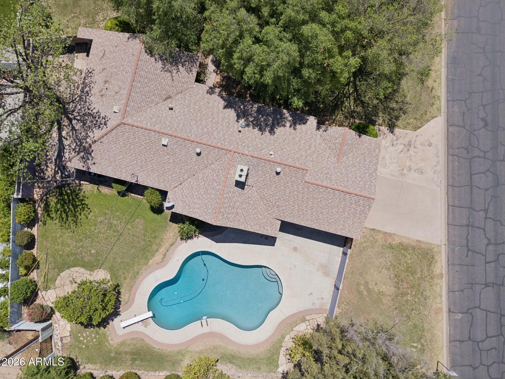 4902 E OSBORN Road