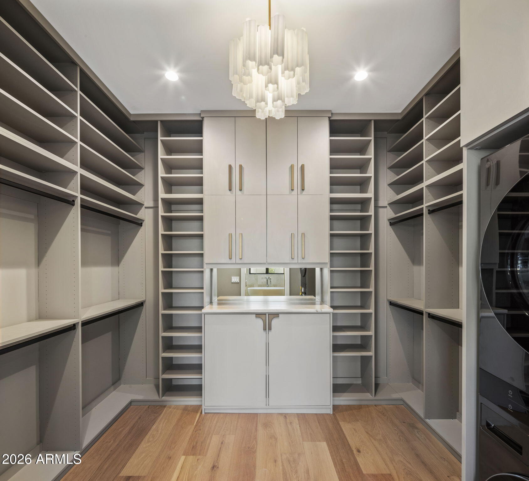 5935 E CALLE TUBERIA