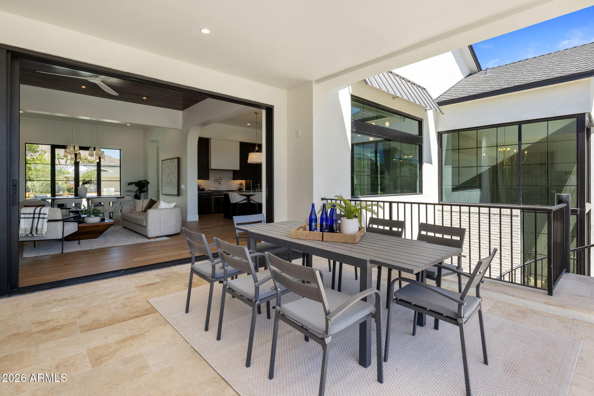 5935 E CALLE TUBERIA