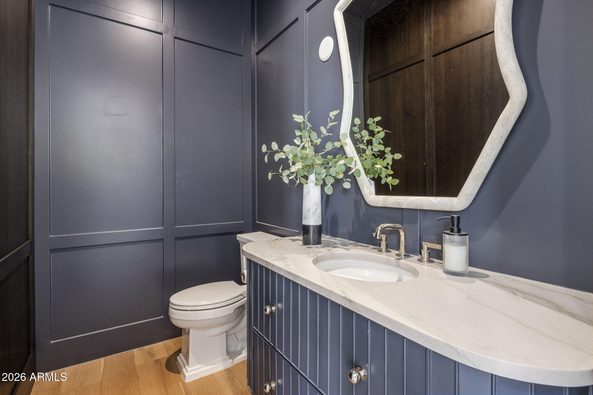 5935 E CALLE TUBERIA