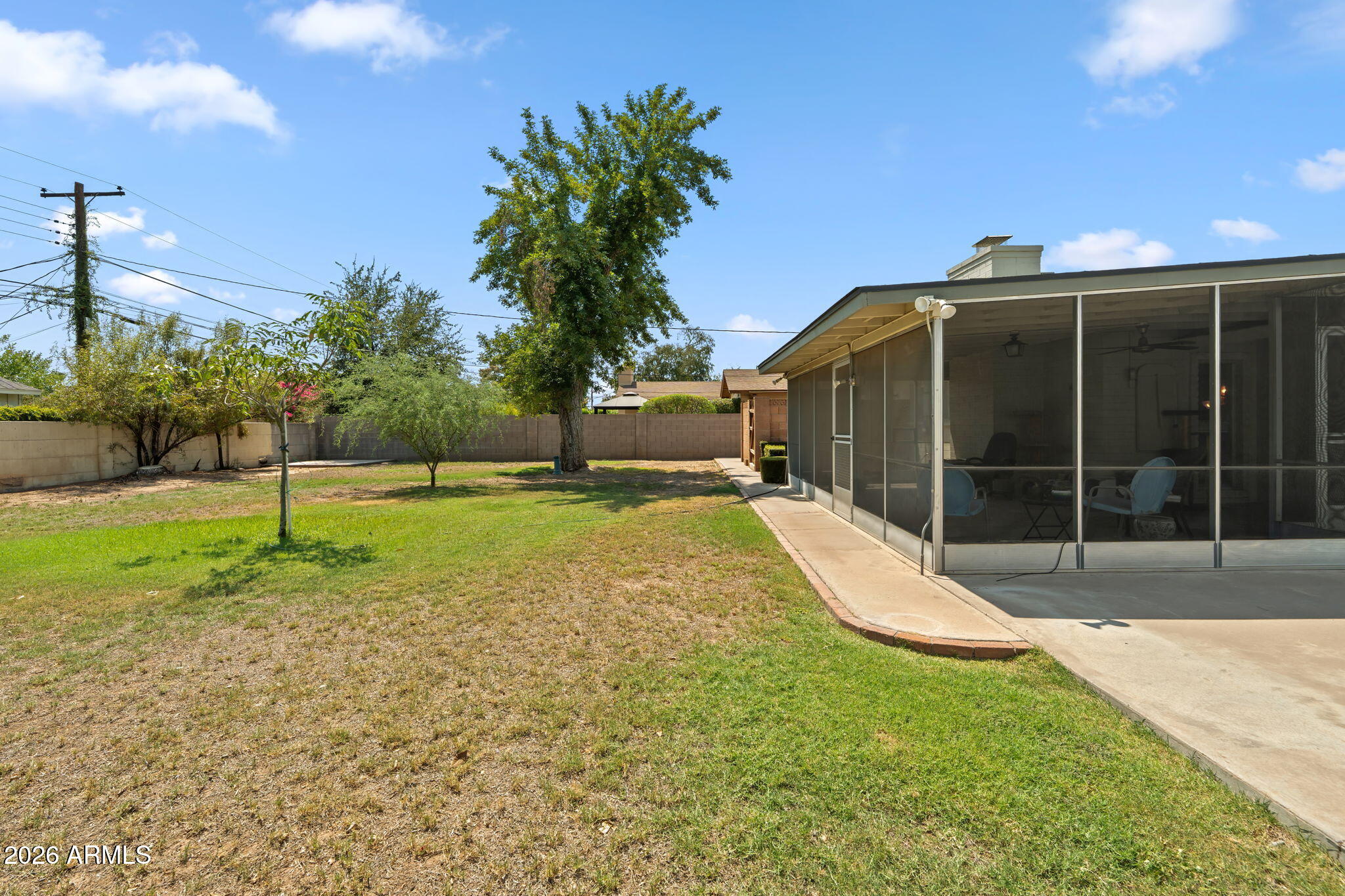 3447 E COOLIDGE Street