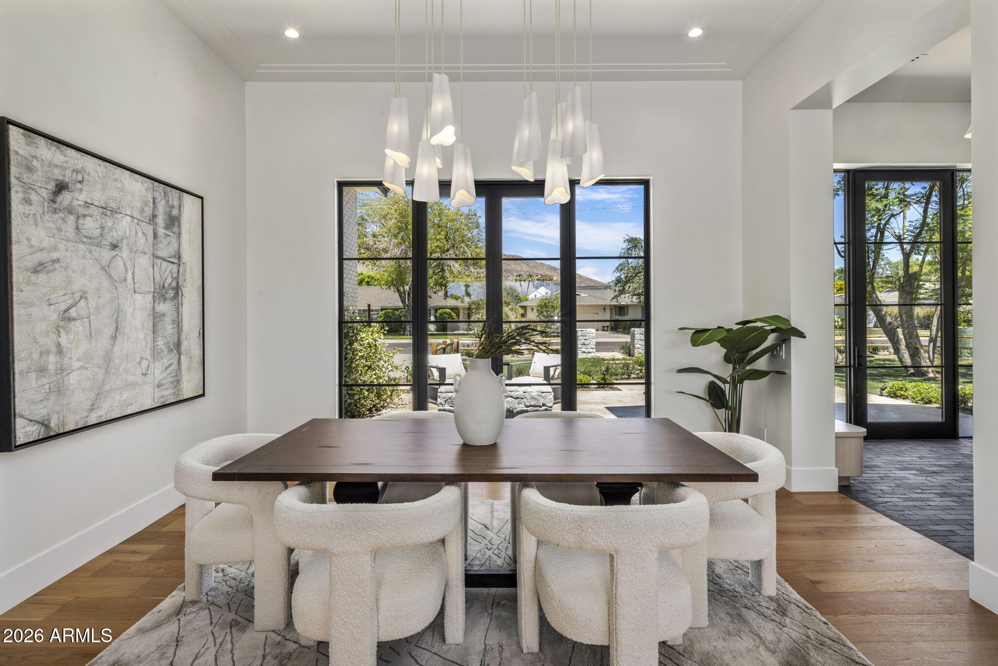 5935 E CALLE TUBERIA