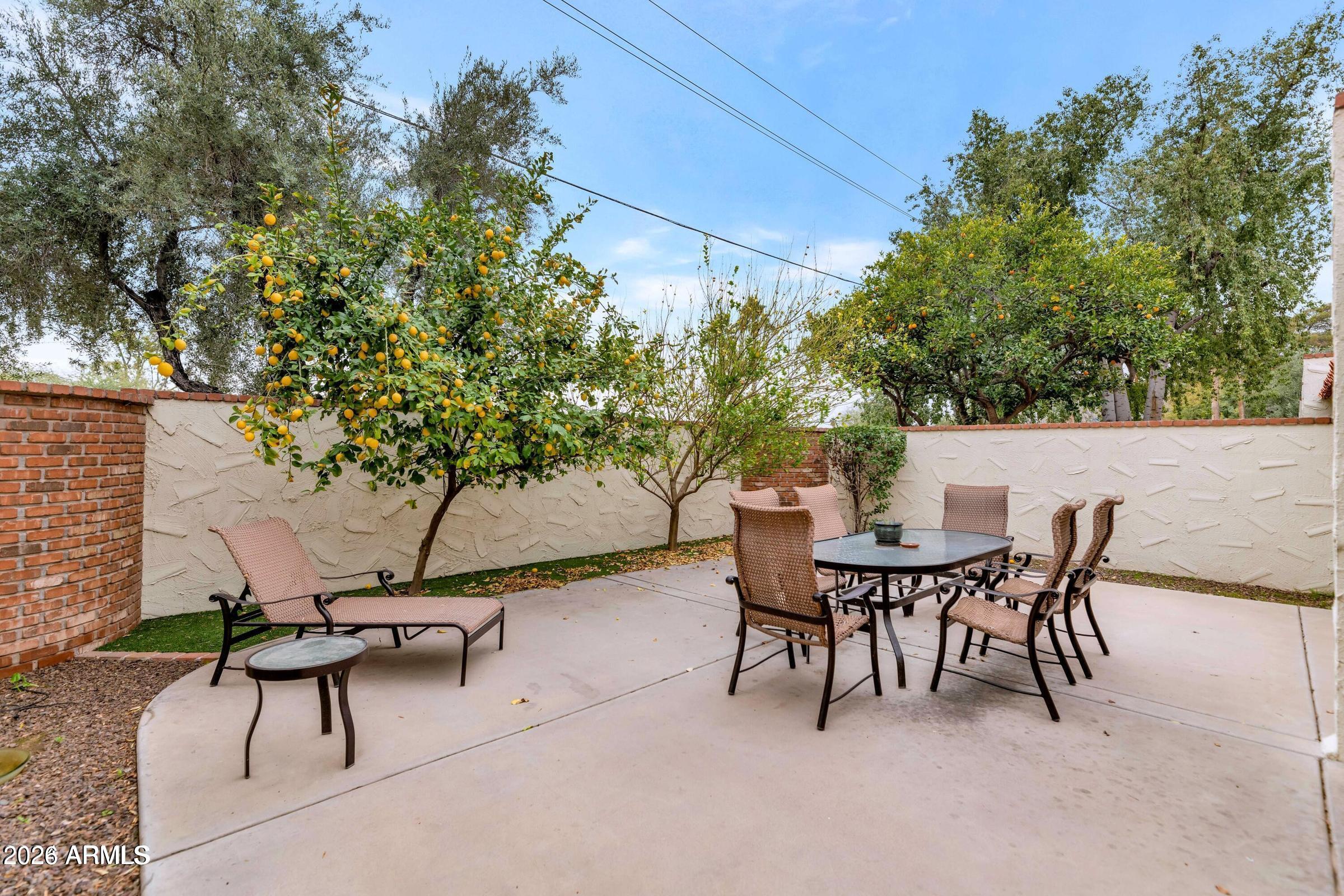 7113 E ARLINGTON Road