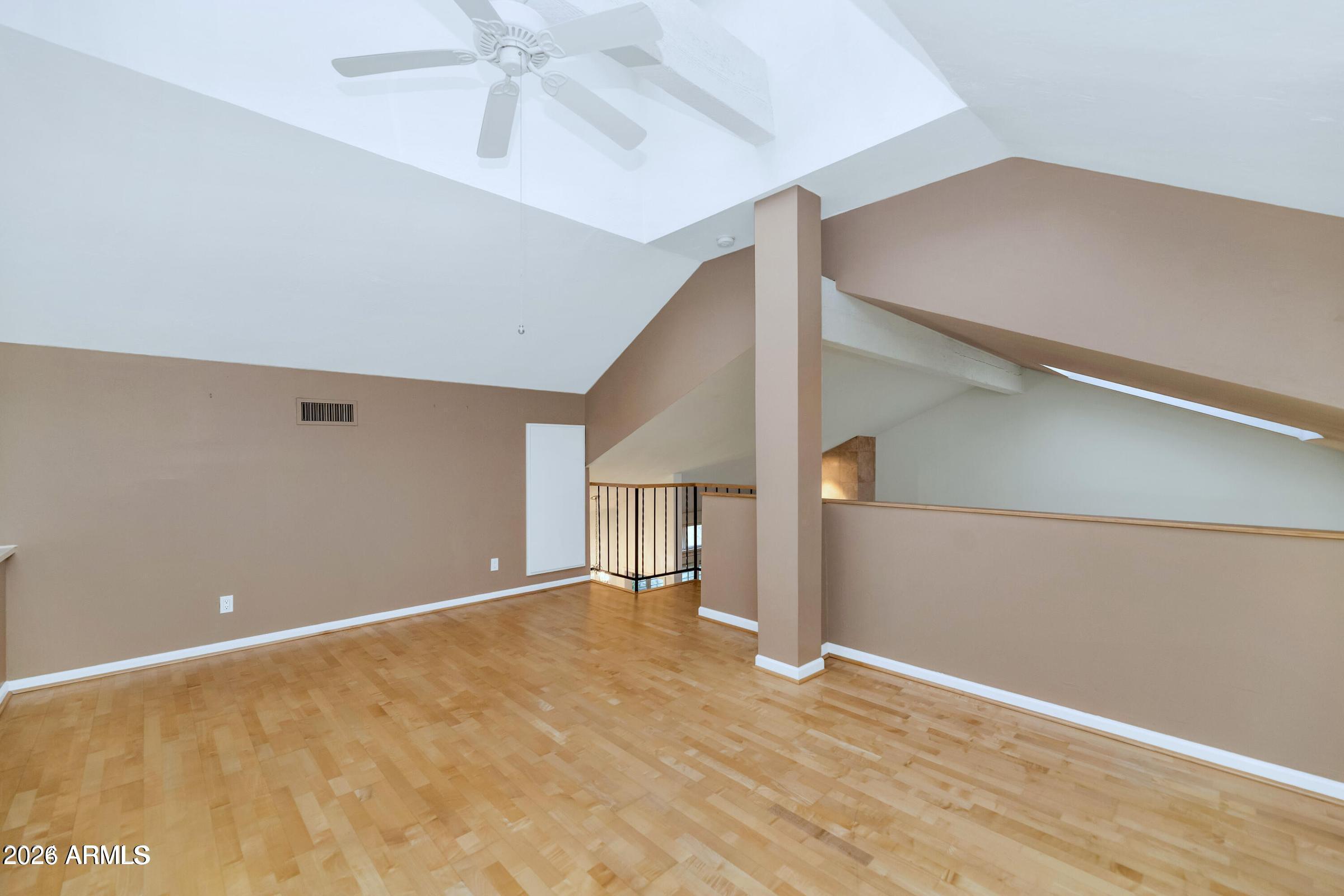 7113 E ARLINGTON Road