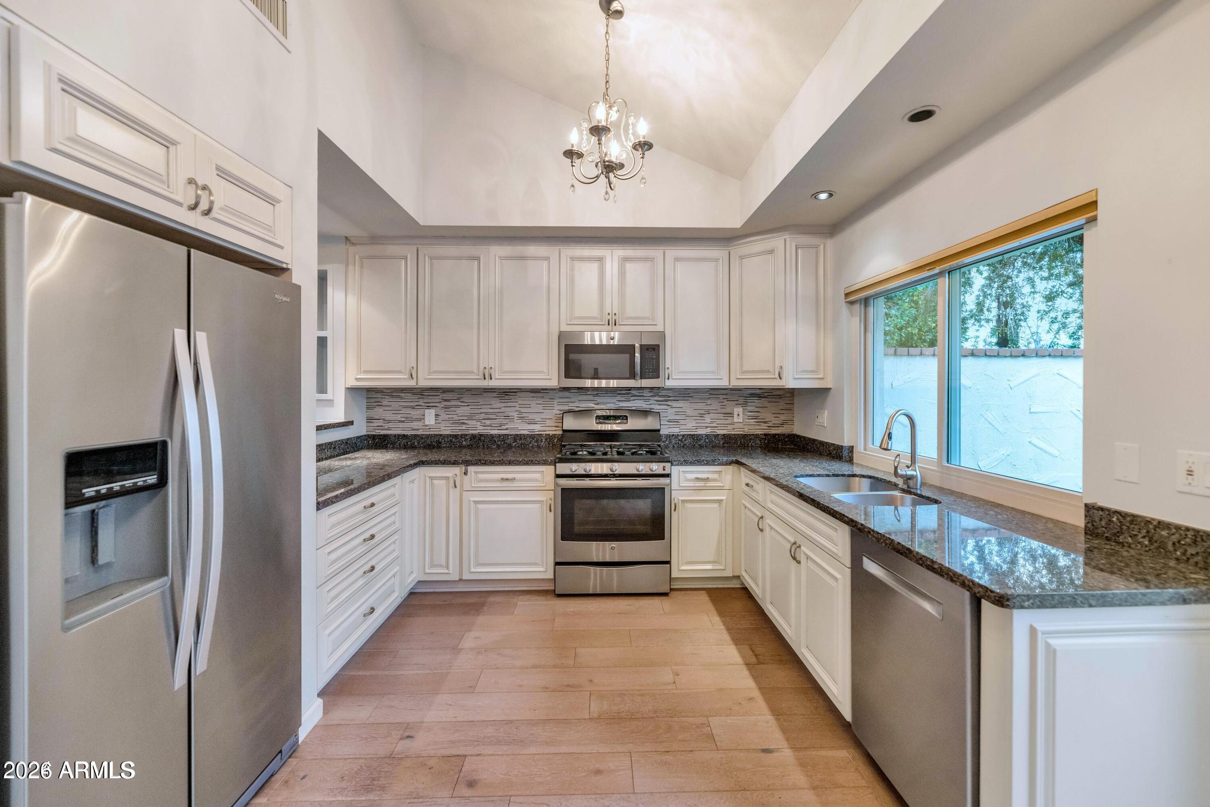 7113 E ARLINGTON Road