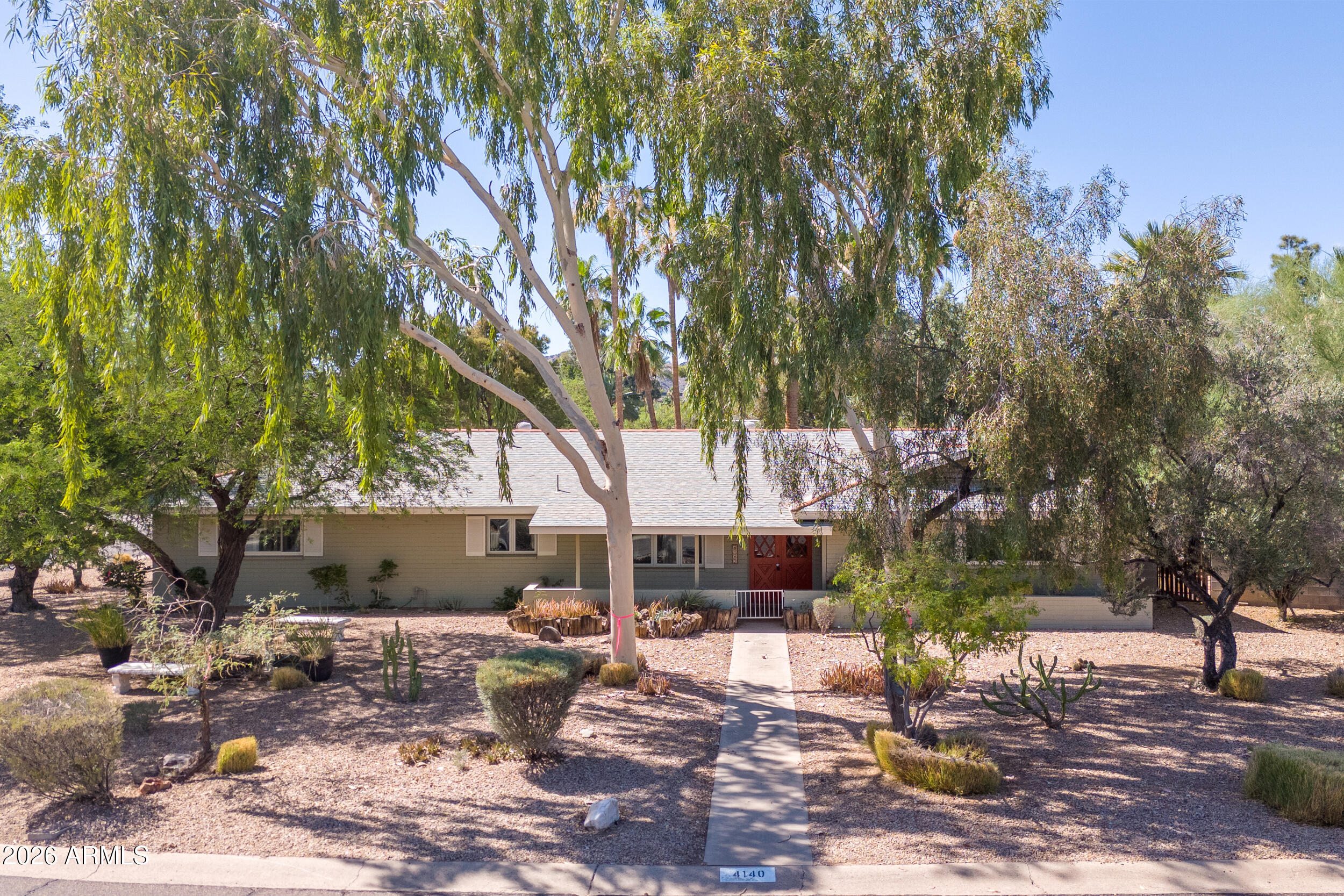 4140 E SAN MIGUEL Avenue