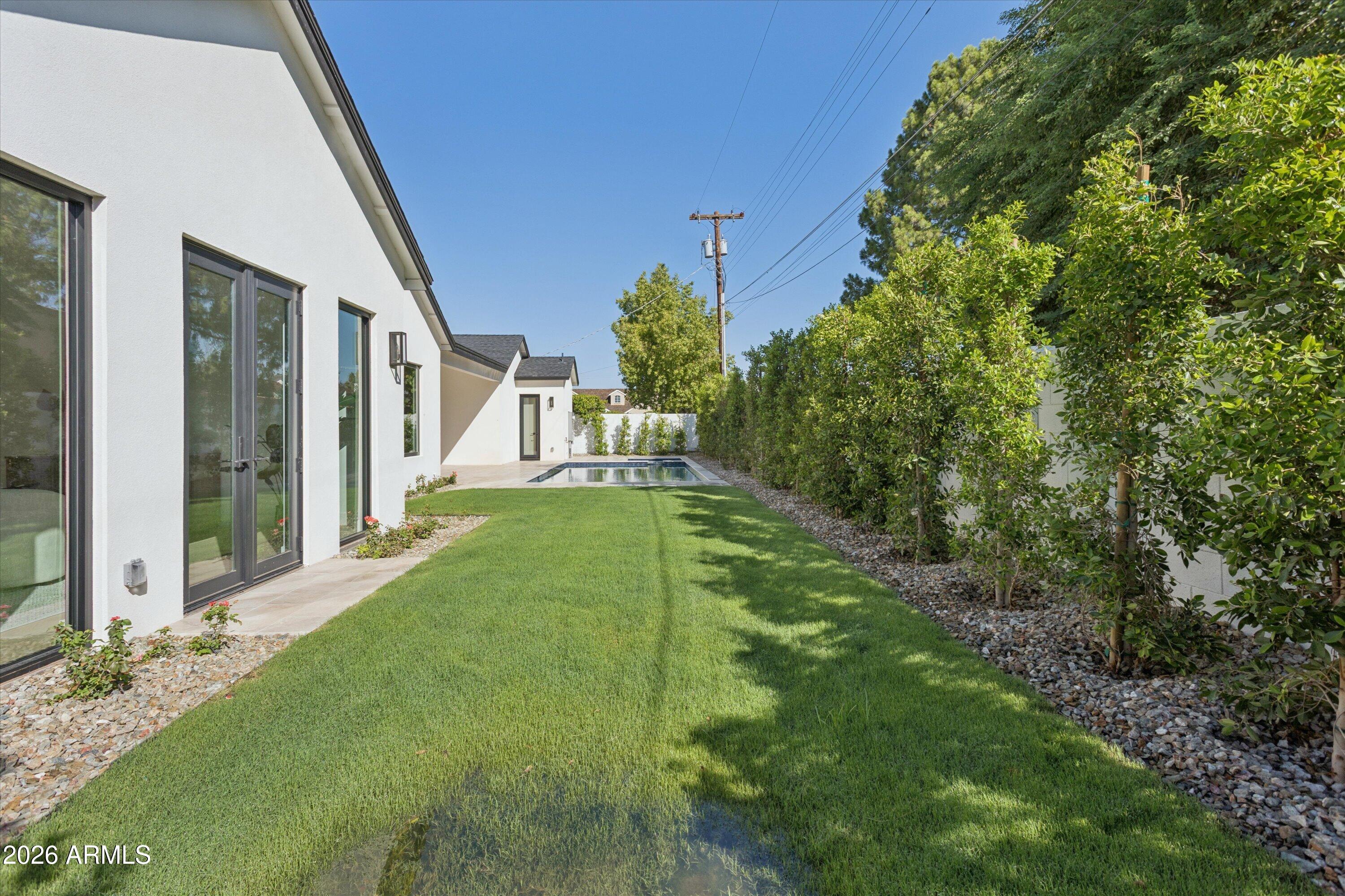 4510 E CALLE TUBERIA