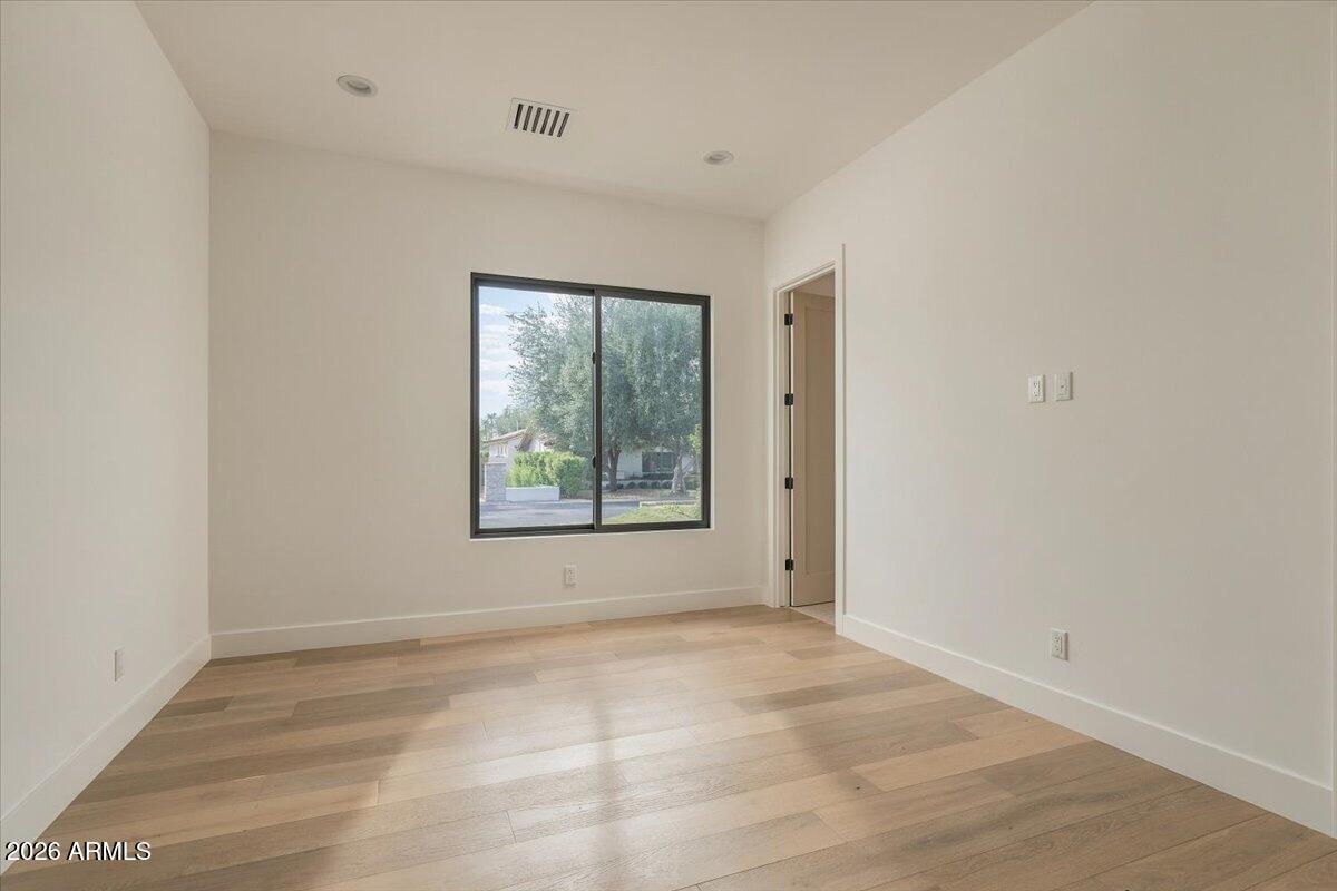 4510 E CALLE TUBERIA