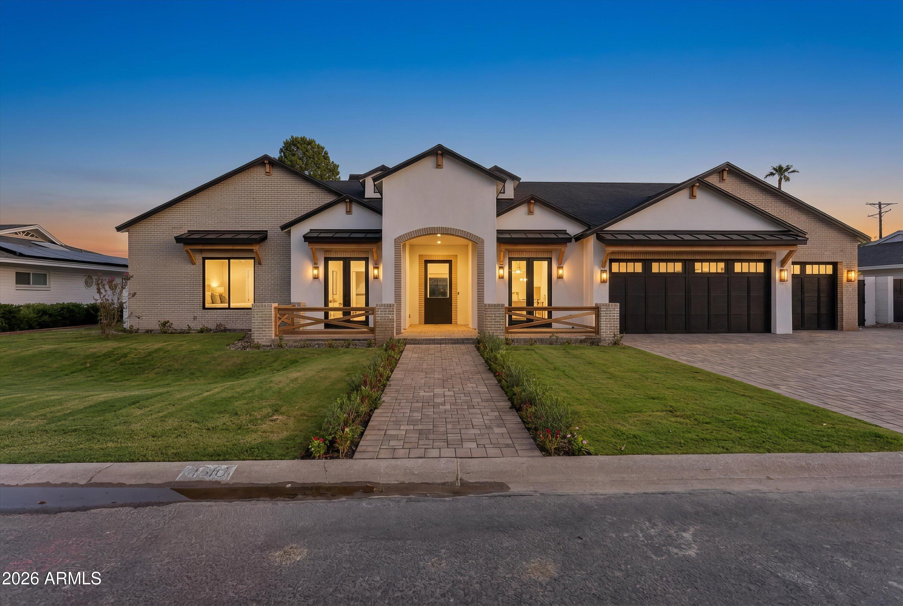 4510 E CALLE TUBERIA
