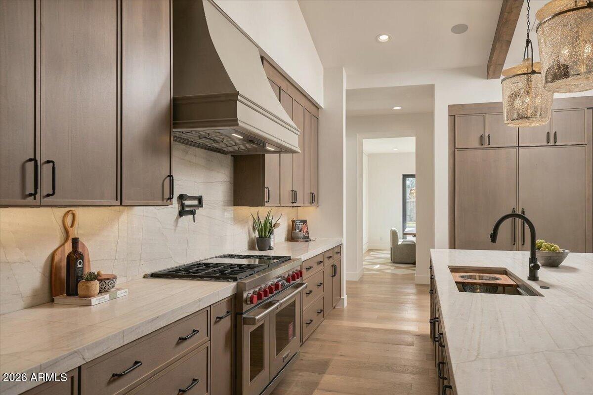 4510 E CALLE TUBERIA