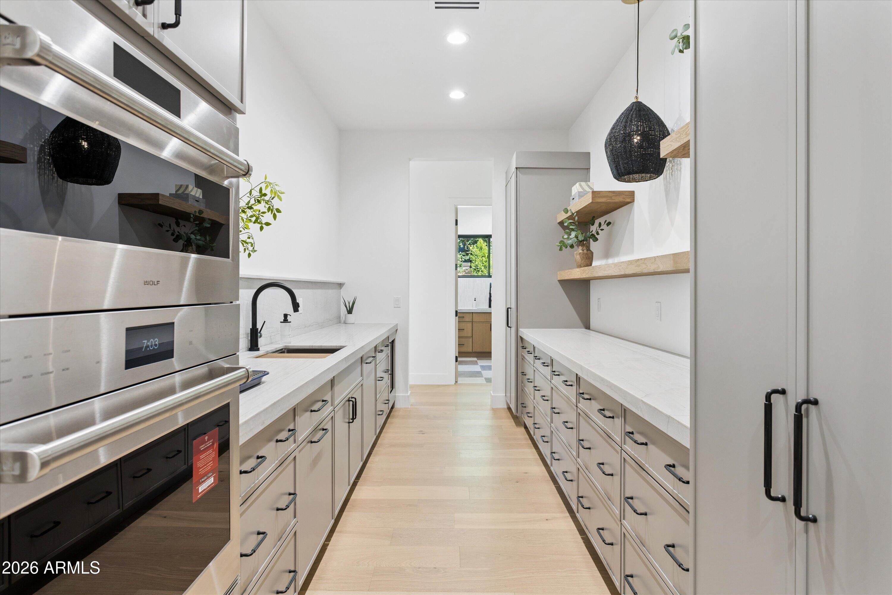 4510 E CALLE TUBERIA