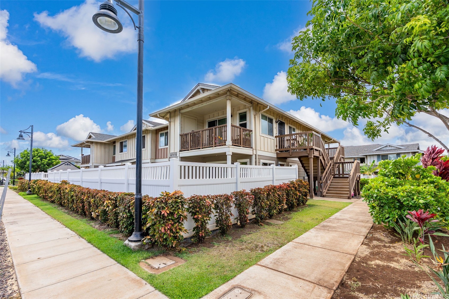 801 Kakala Street 502