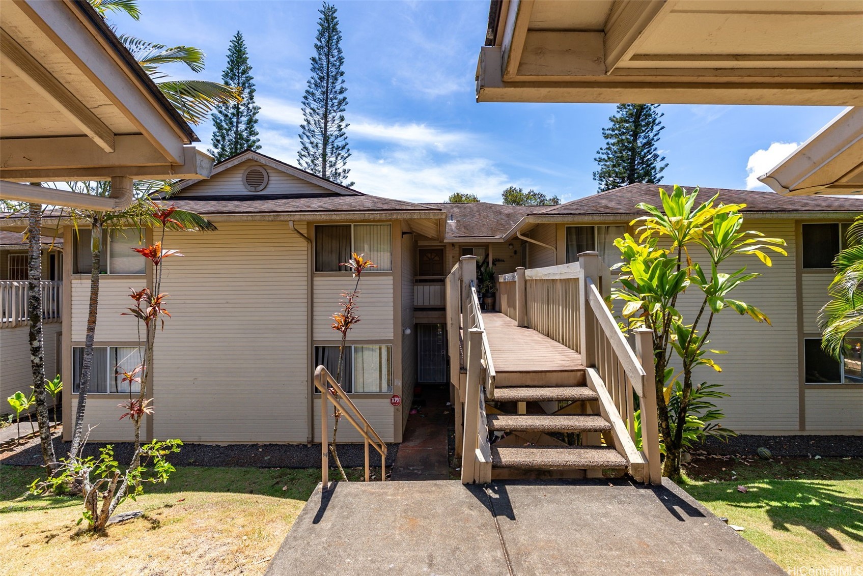 95-510 Wikao Street J106