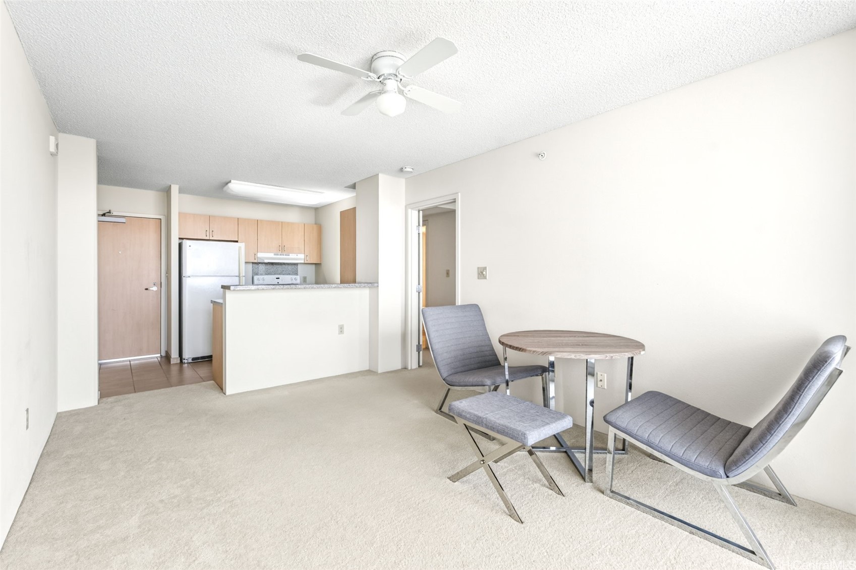 1315 Kalakaua Avenue 2410