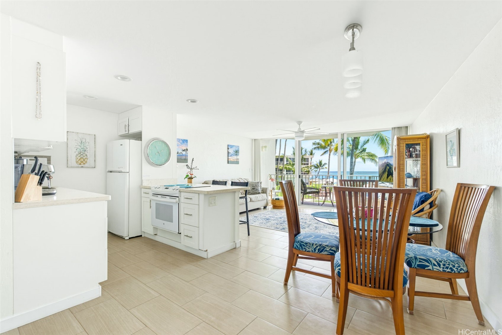 87-561 Farrington Highway 216