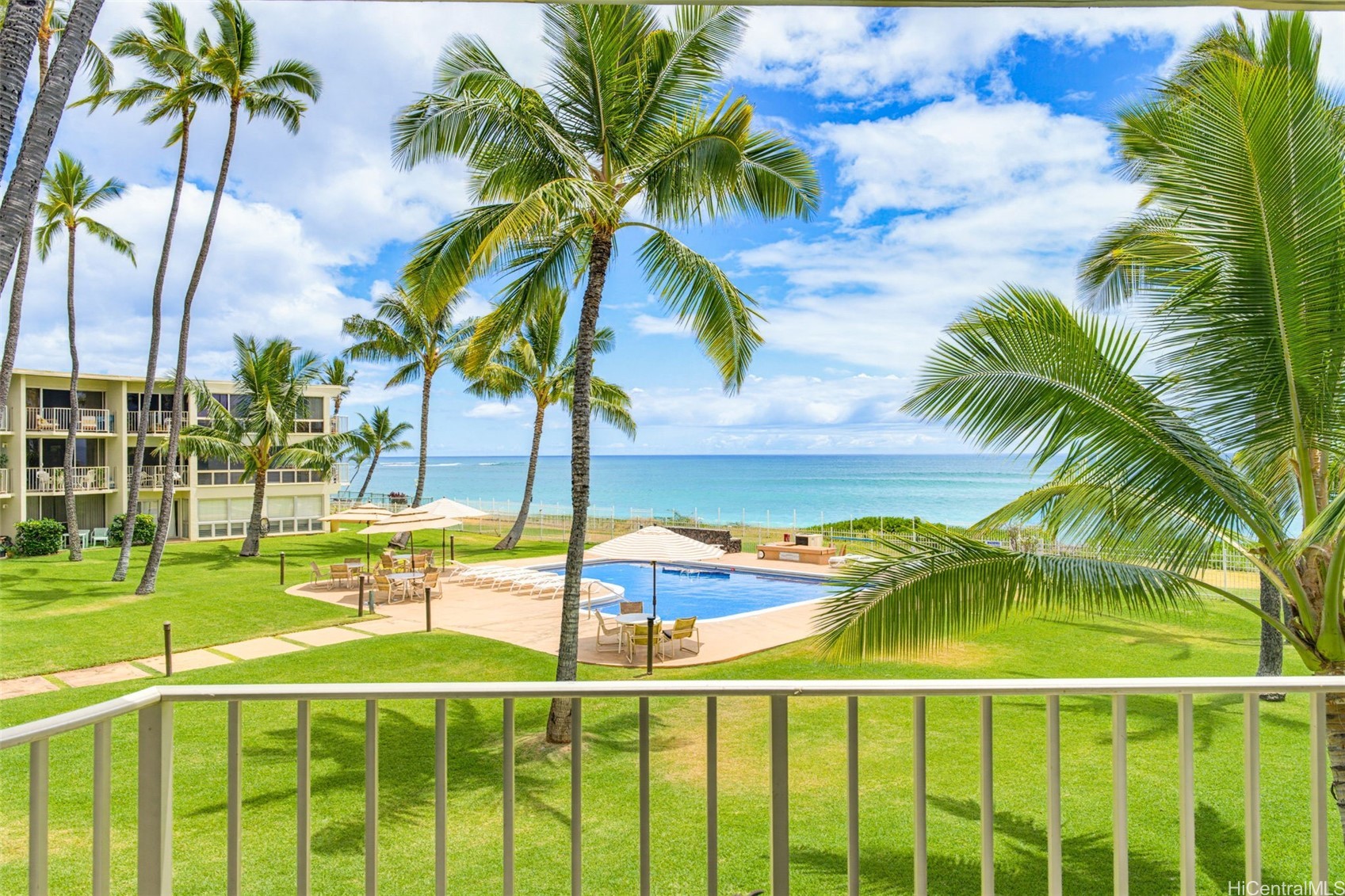 87-561 Farrington Highway 216
