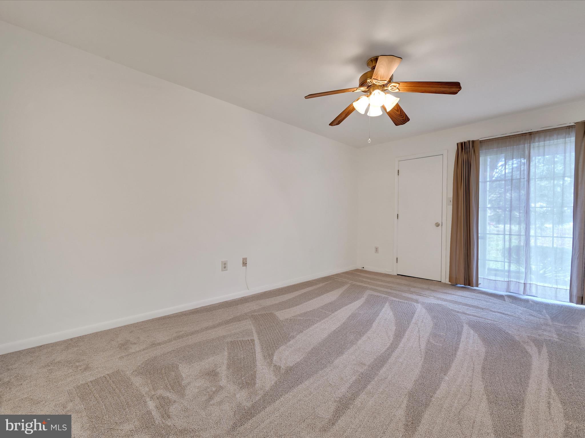 127 Valley Stream Cir