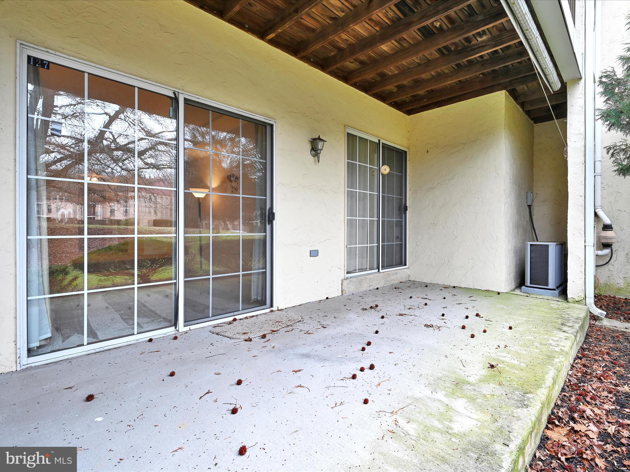 127 Valley Stream Cir