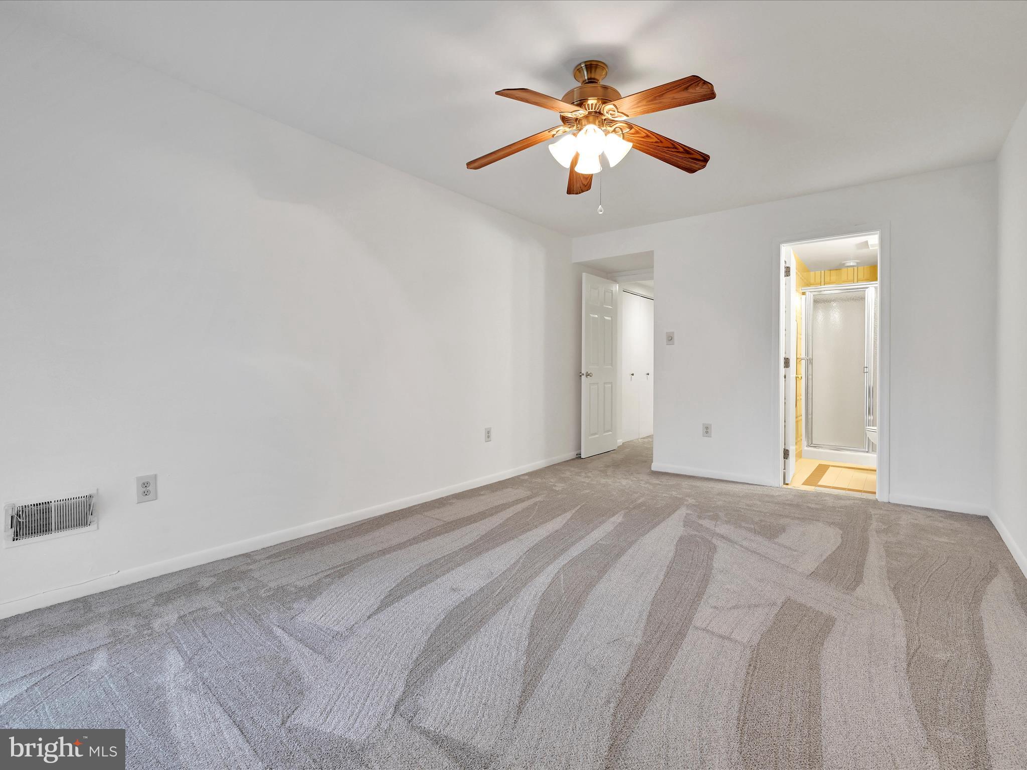 127 Valley Stream Cir