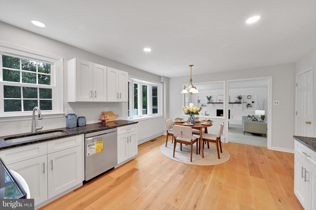 105 FERRY LANE