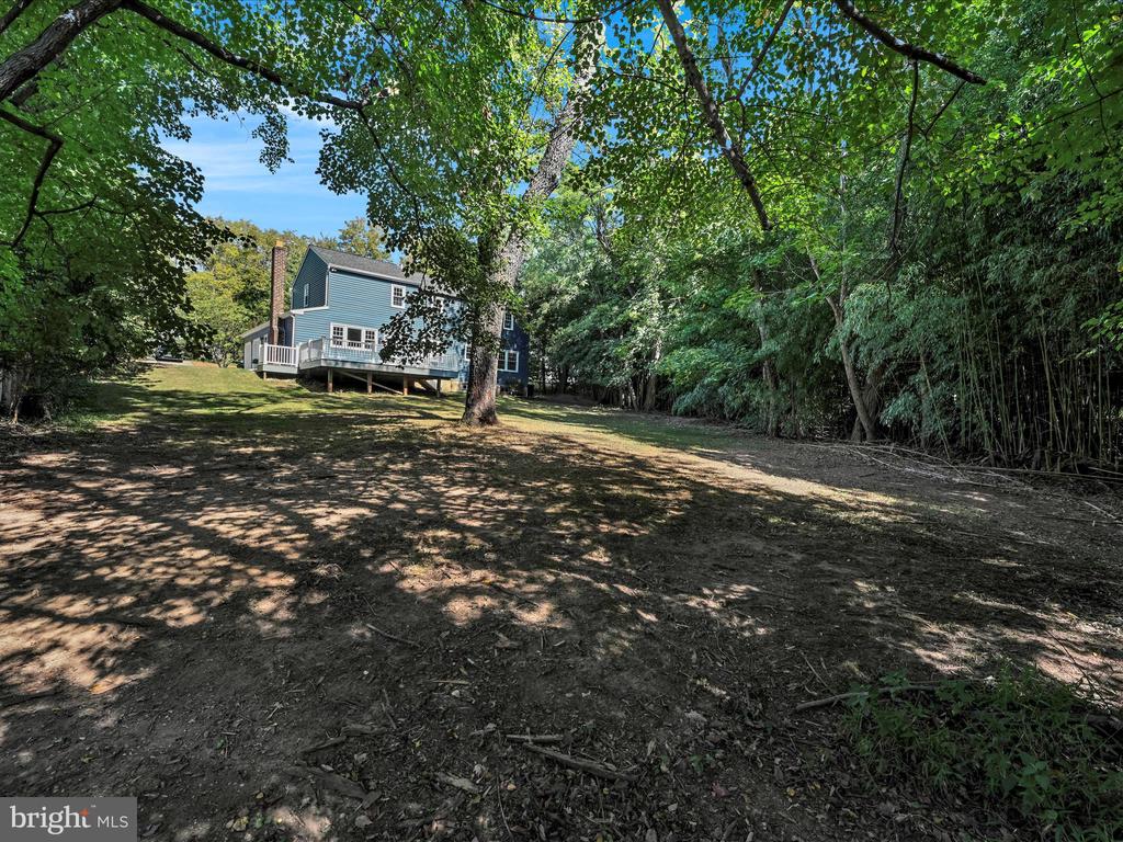 105 FERRY LANE