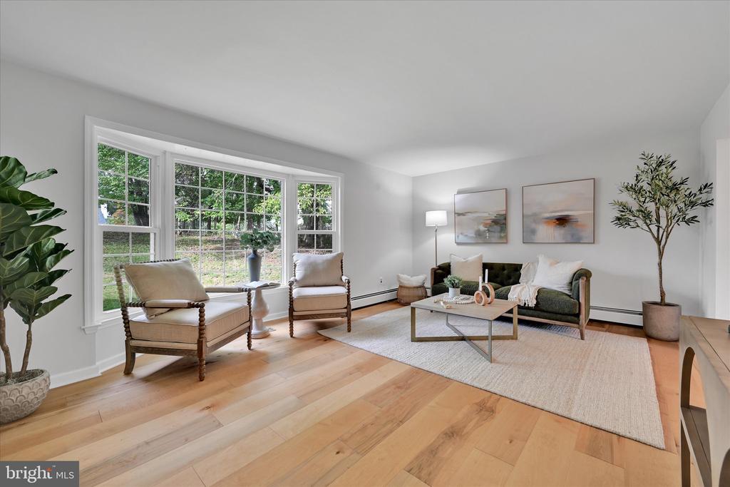 105 FERRY LANE