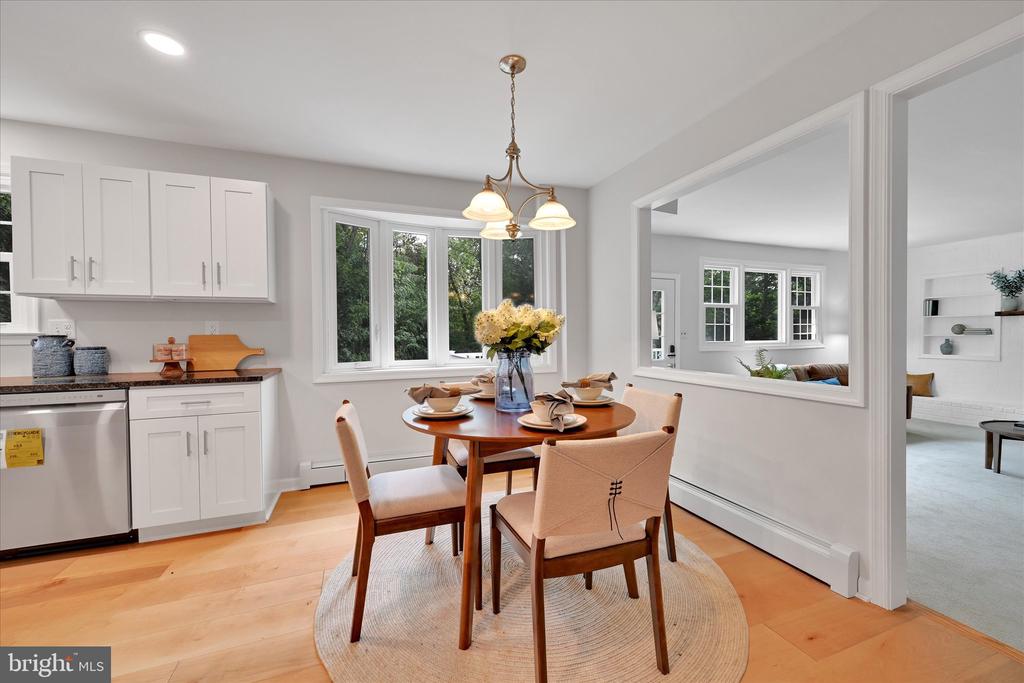 105 FERRY LANE