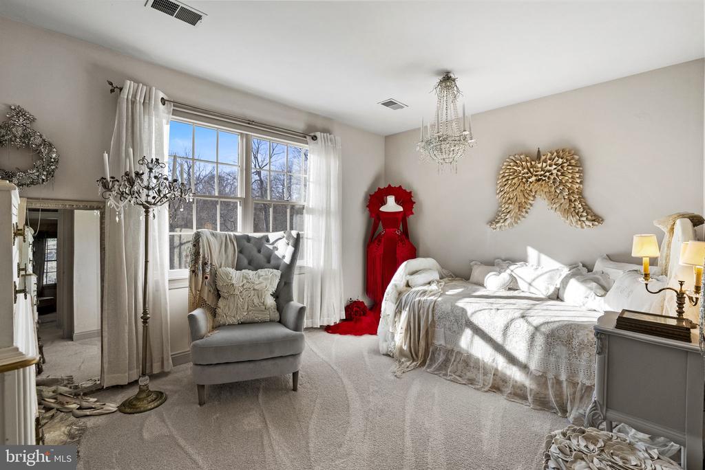 361 QUAIL RUN LANE