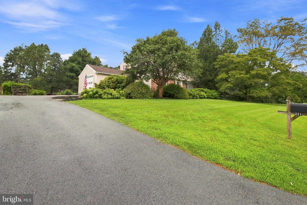 221 TAYLORS MILL ROAD