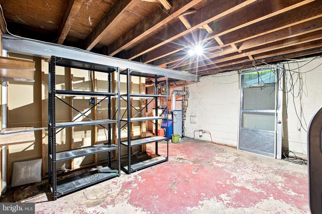 221 TAYLORS MILL ROAD