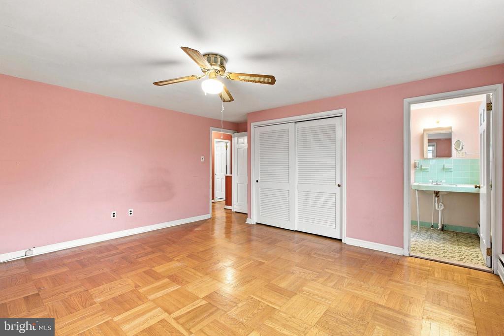 221 TAYLORS MILL ROAD