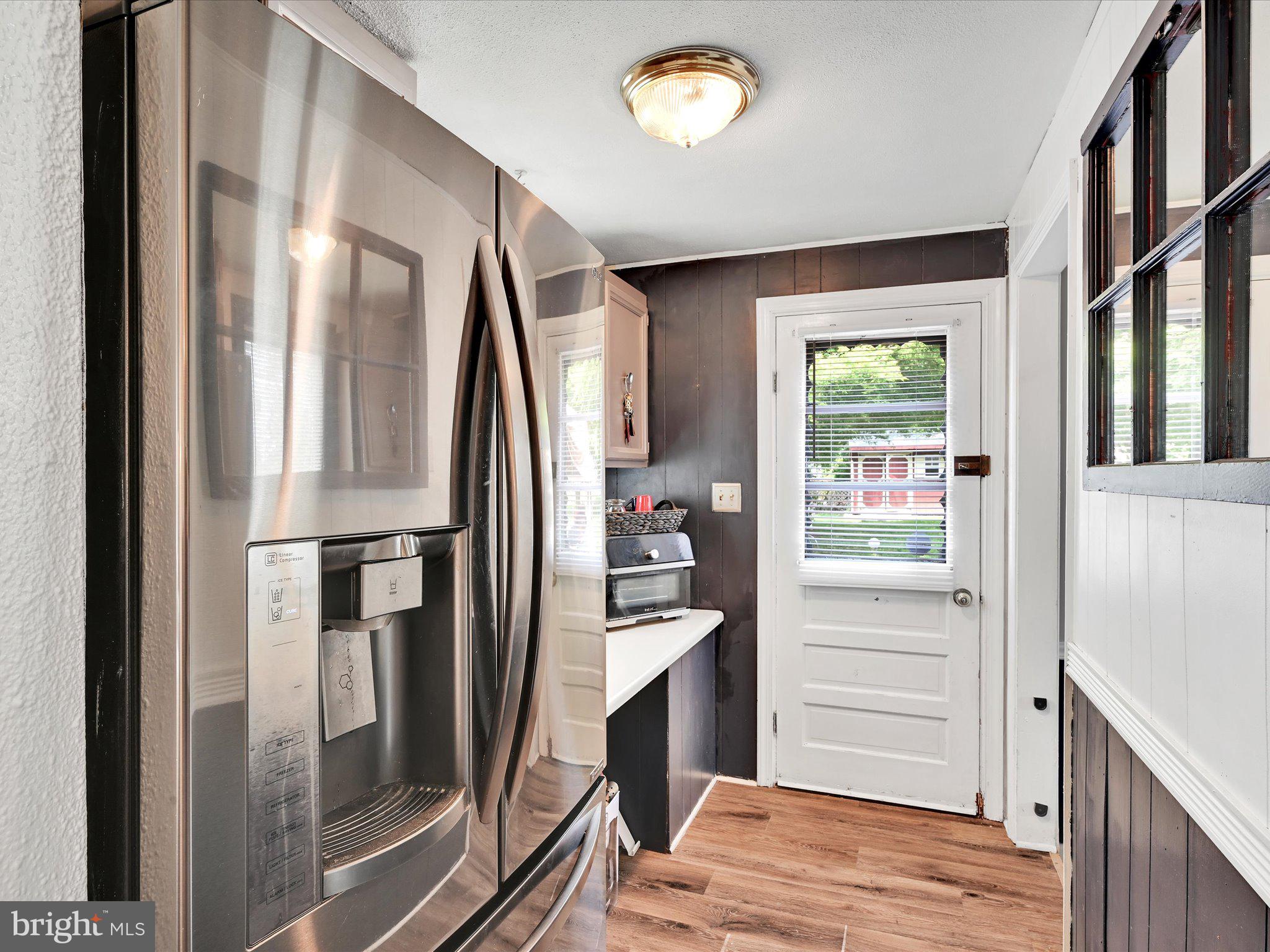 212 E Dutton Mill Rd