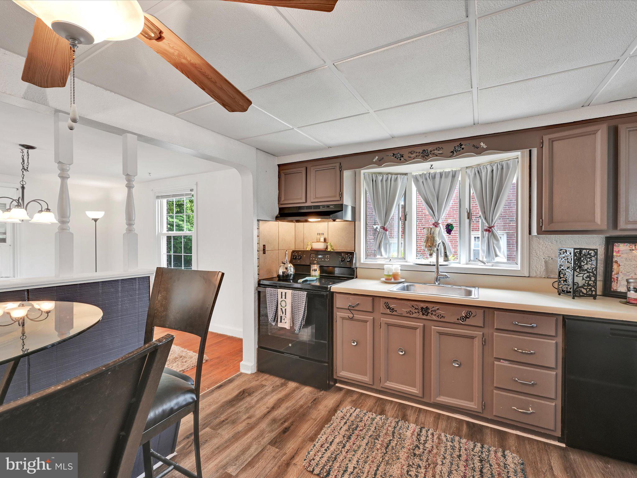 212 E Dutton Mill Rd