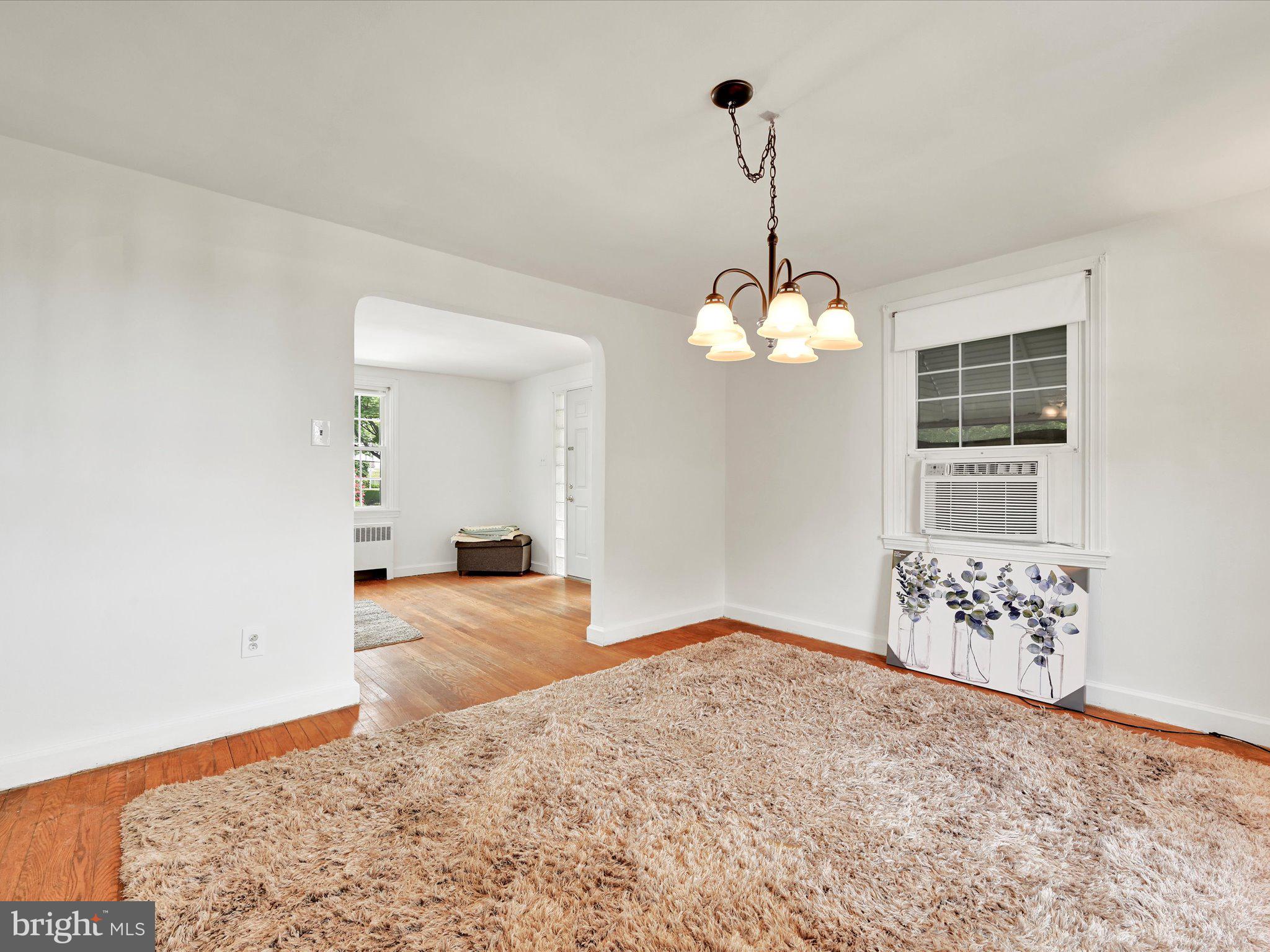 212 E Dutton Mill Rd
