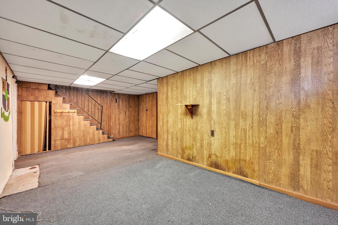83 Seward Ln