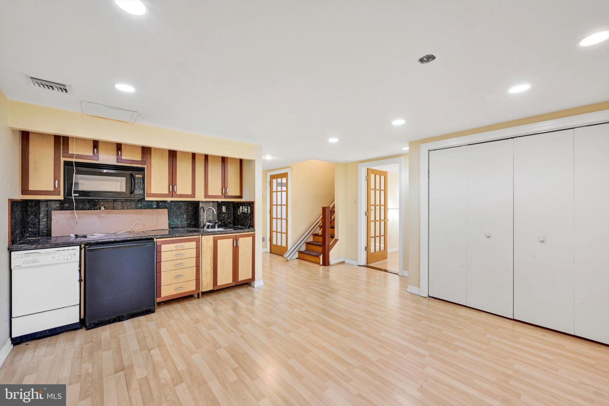 731 Wynnewood Rd #19