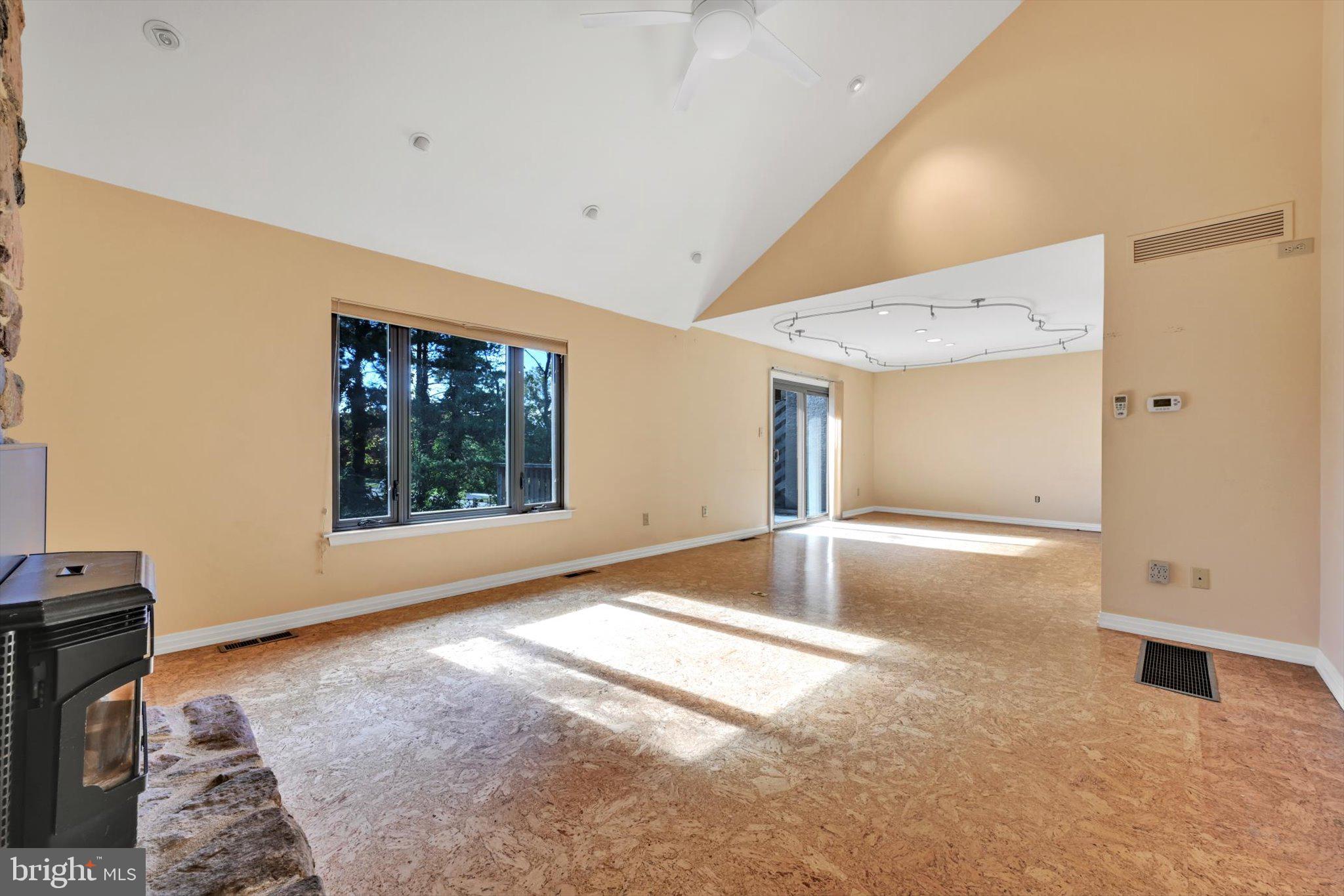 731 Wynnewood Rd #19