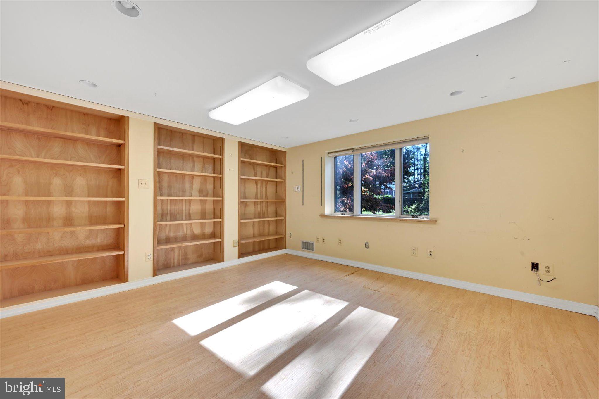 731 Wynnewood Rd #19