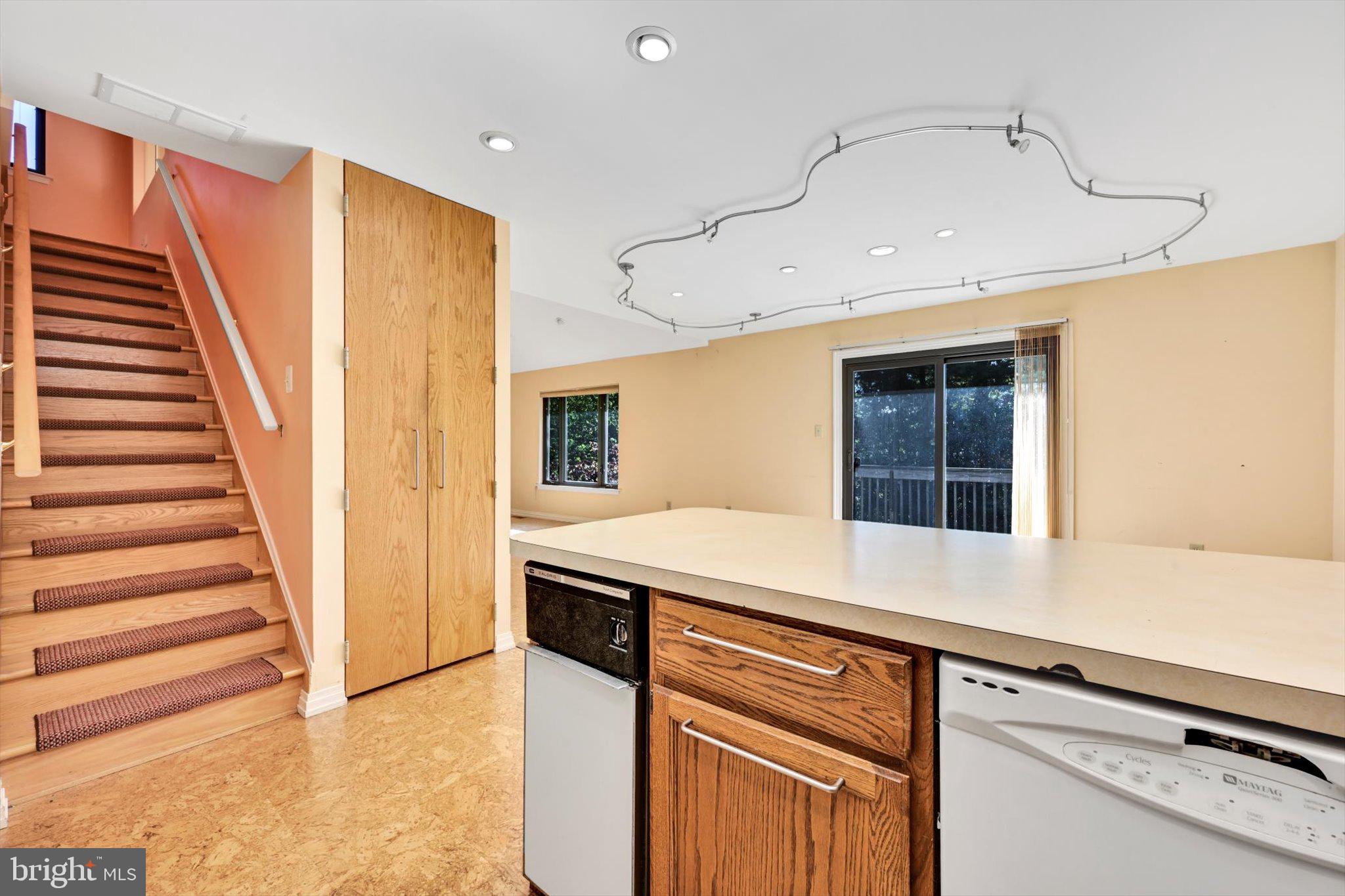 731 Wynnewood Rd #19