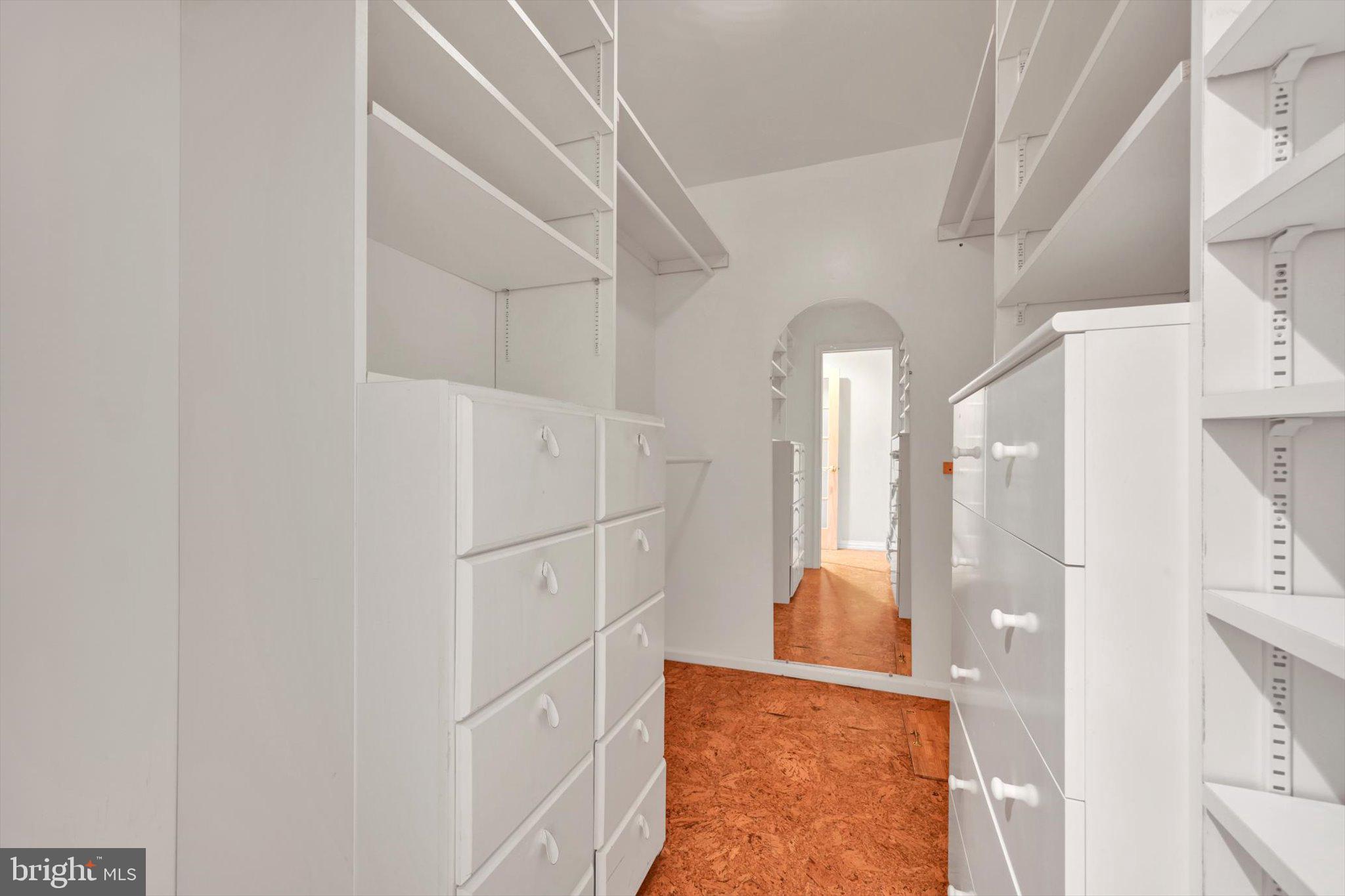 731 Wynnewood Rd #19